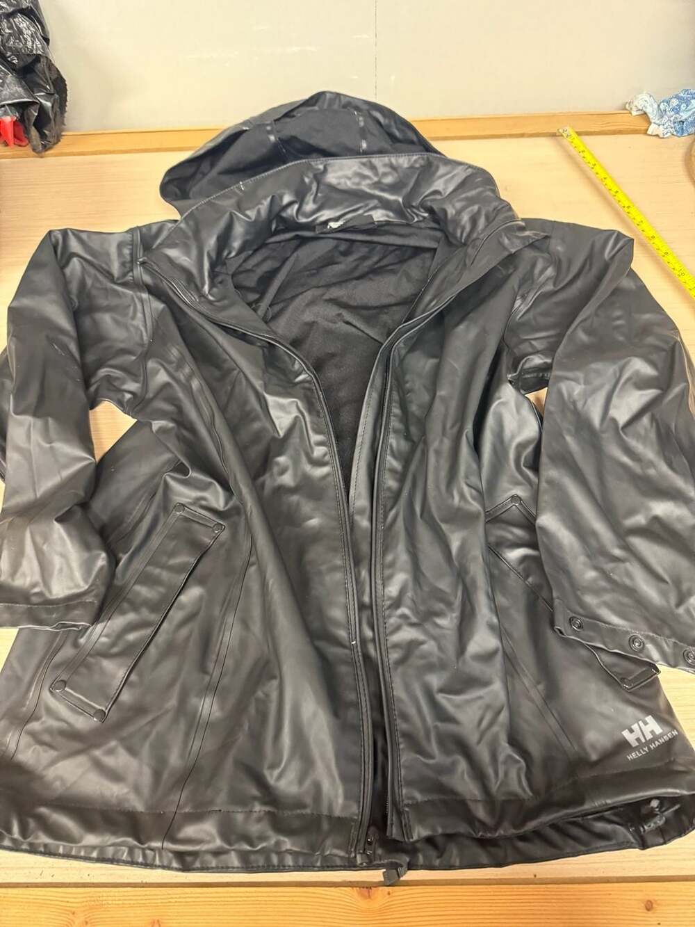 Helly Hansen Black Polyurethane Rain Jacket Size S/P